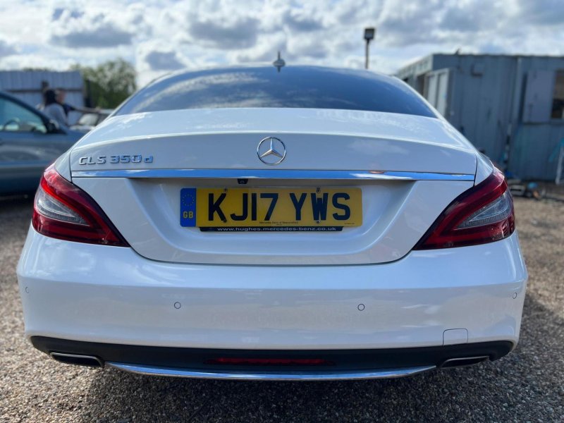 MERCEDES-BENZ CLS