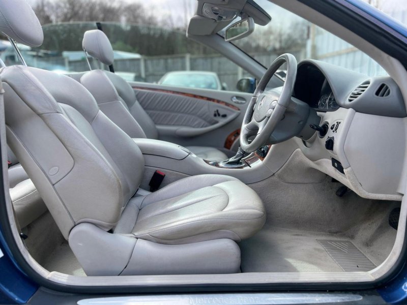 MERCEDES-BENZ CLK