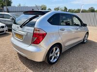 HONDA FR-V