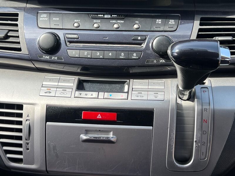 HONDA FR-V