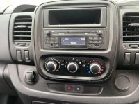 NISSAN NV300