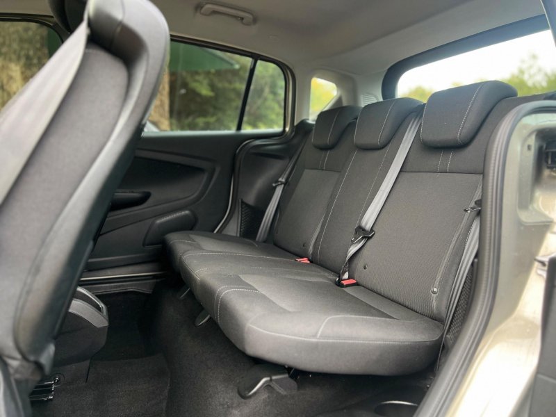 FORD B-MAX