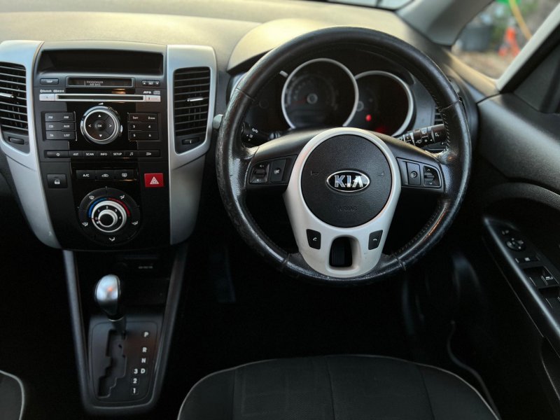 KIA VENGA