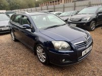 TOYOTA AVENSIS