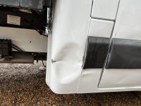 NISSAN NV400