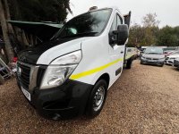 NISSAN NV400