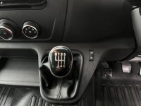 NISSAN NV400