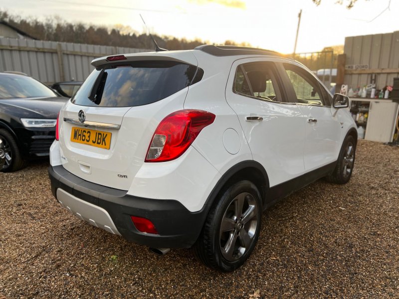 VAUXHALL MOKKA