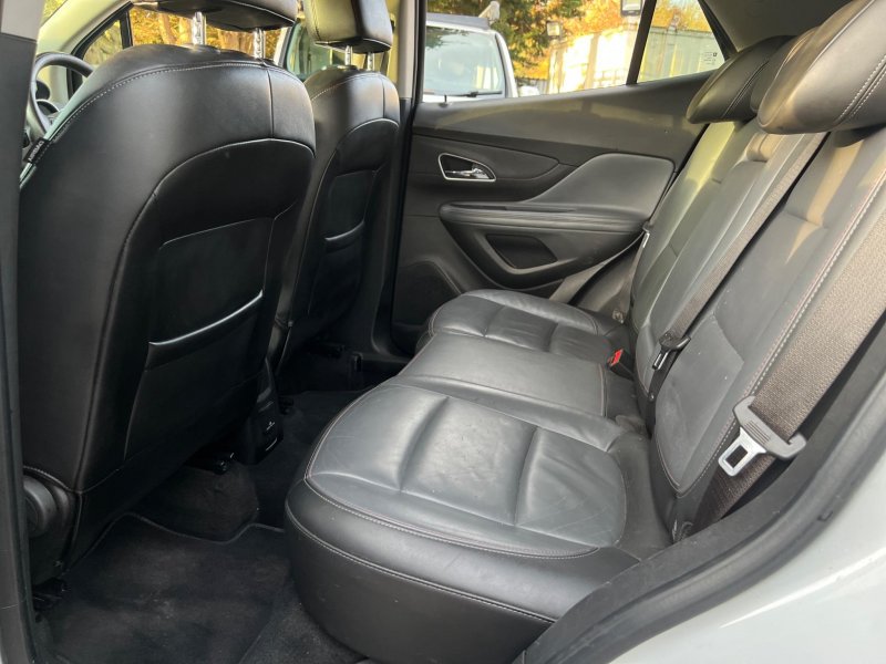 VAUXHALL MOKKA