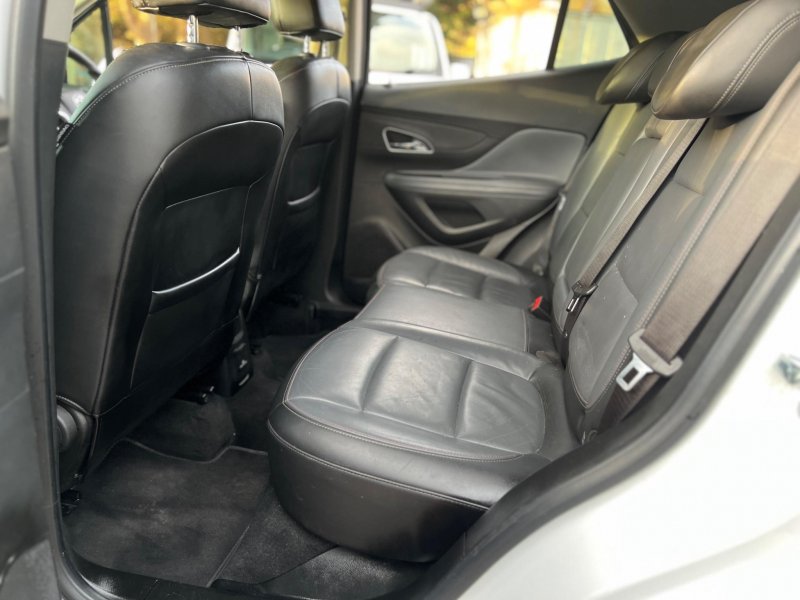 VAUXHALL MOKKA