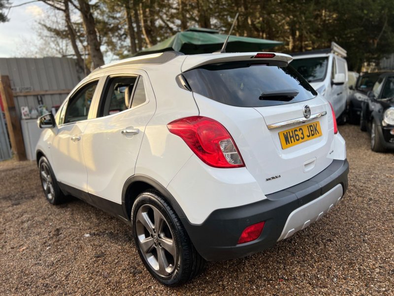 VAUXHALL MOKKA
