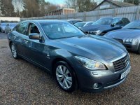 INFINITI M