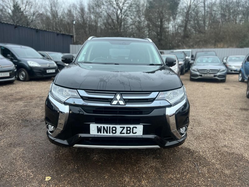 MITSUBISHI OUTLANDER