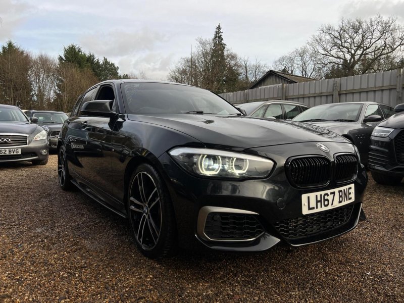 BMW 1 SERIES